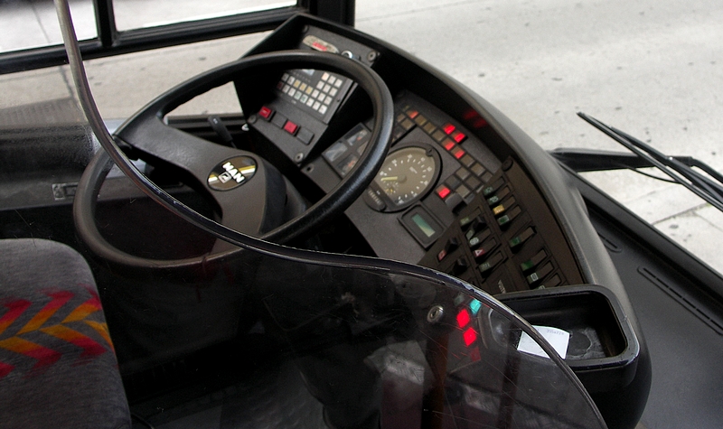 NL 205 M12 - 8940 - 002