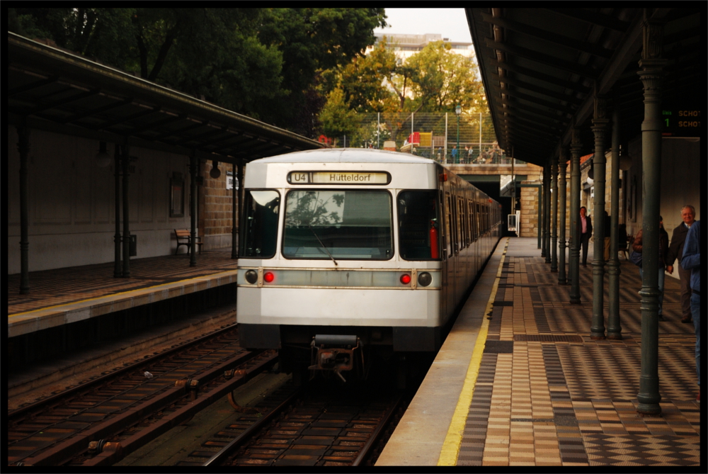 2014-10-04/U4/Stadtpark
