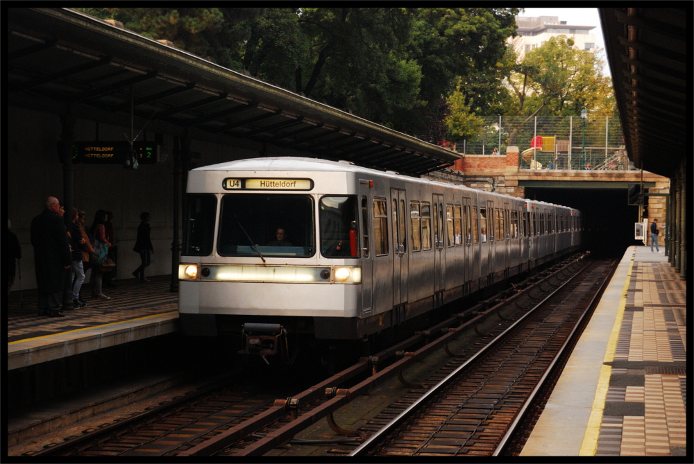 2014-10-04/U4/Stadtpark