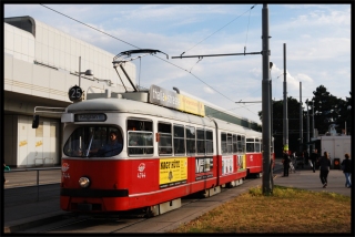 2015-06-25/4744/Straßenbahnlinie 25/Zentrum Kagran