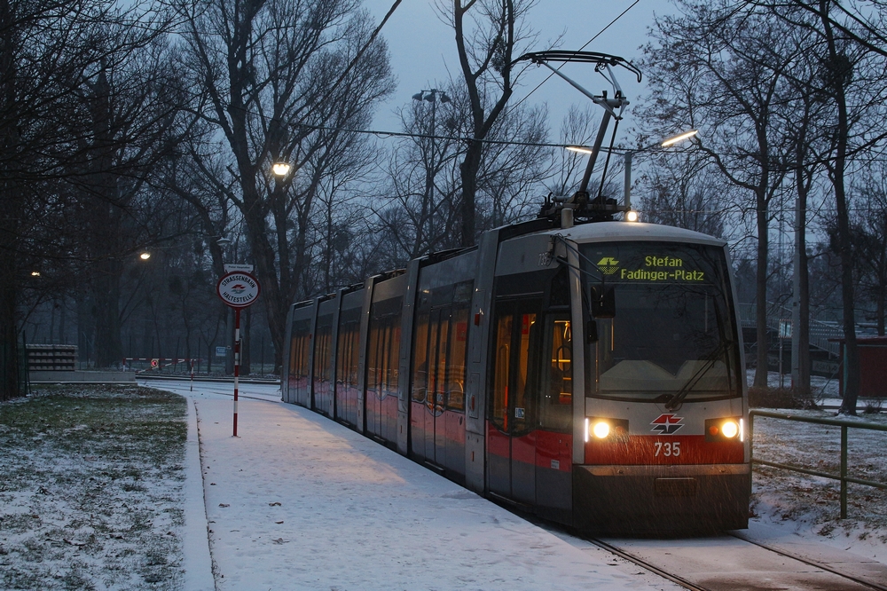 ULF B1 735, Linie 1, Prater Hauptallee