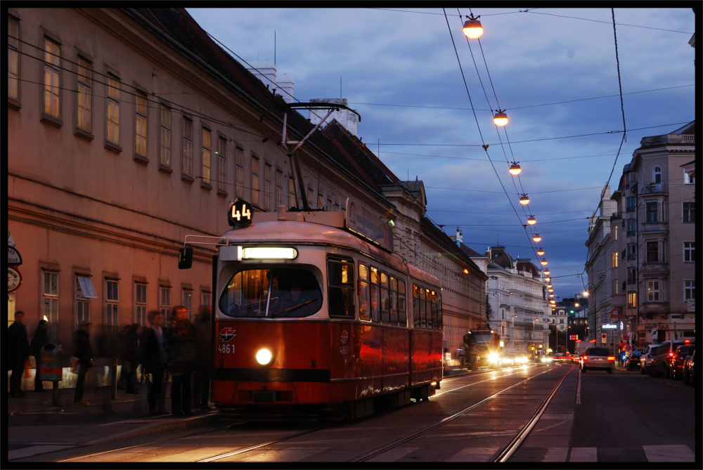 2015-11-10/4861/Straßenbahnlinie 44/Lange Gasse