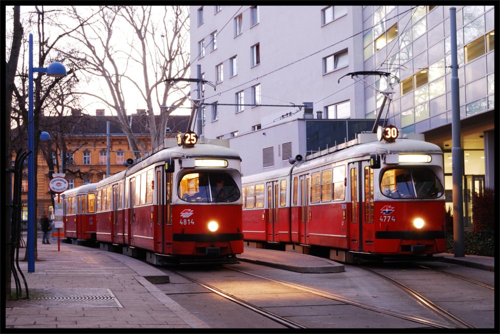 2016-01-29/4814+4774/Straßenbahnlinie 25+30/Endschleife Floridsdorf