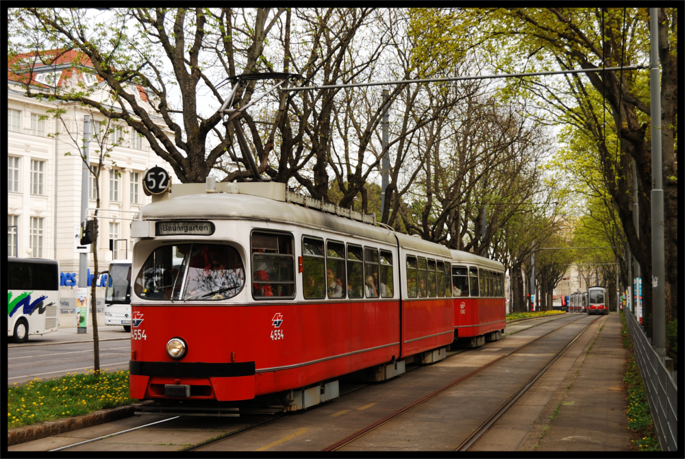 2016-04-04/4554/Straßenbahnlinie 52/Penzinger Straße