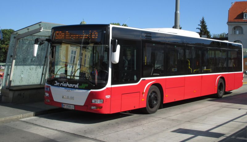 MAN 1121