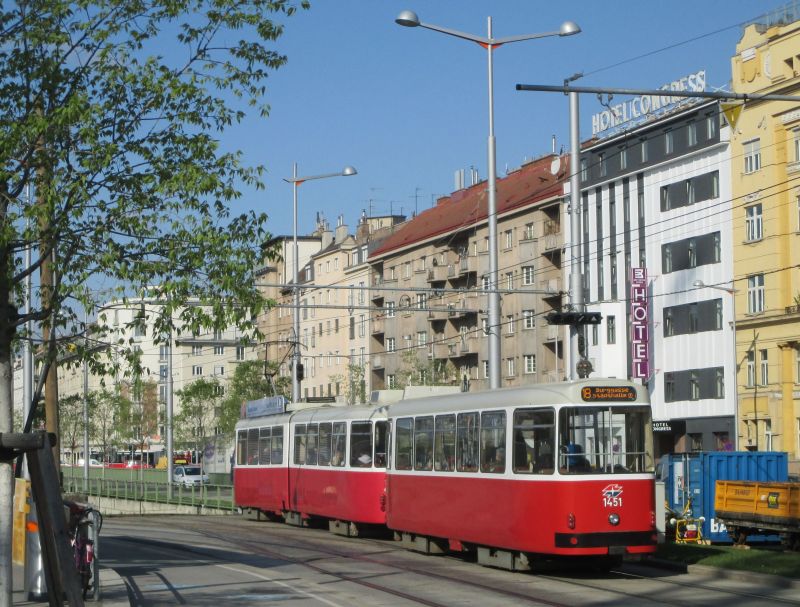 4051 + 1451