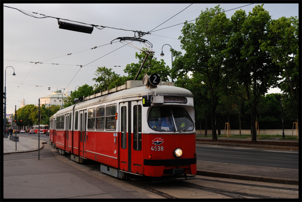2016-05-23/4538/Sonderzug/Volkstheater