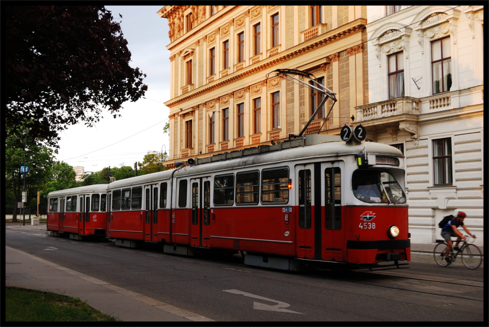 2016-05-23/4538/Sonderzug/Volkstheater