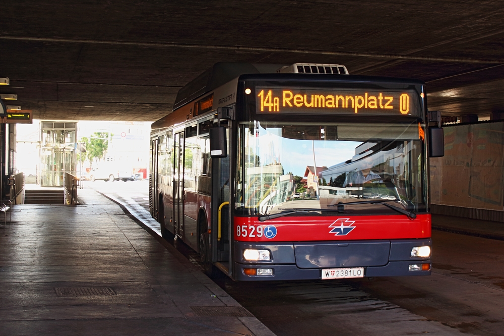 8529, 14A, Matzleinsdorfer Platz