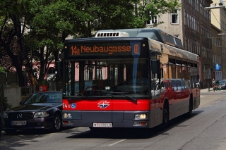 8541, 14A, Reumannplatz