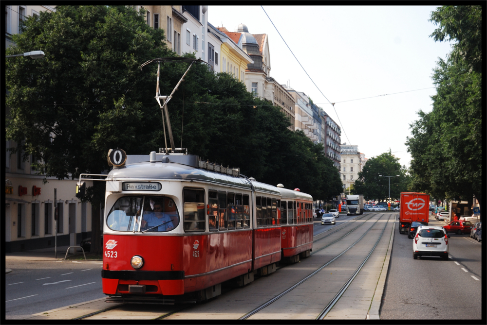 2016-06-22/4523/Straßenbahnlinie O/Franzensbrücke