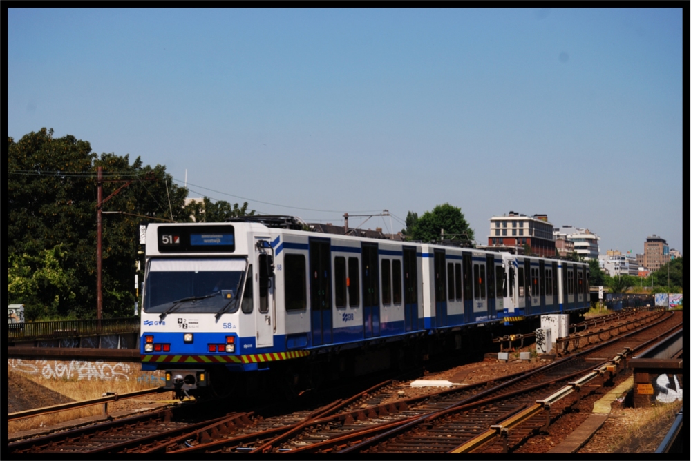 2016-07-19/S1_S2/Metrolijn 51/Amstelstation