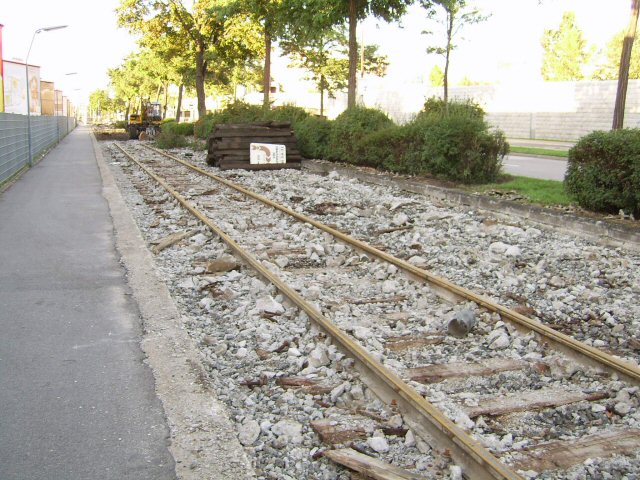 Wagramer Straße 20060815 0 6