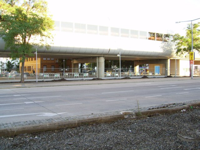 Wagramer Straße 20060815 1