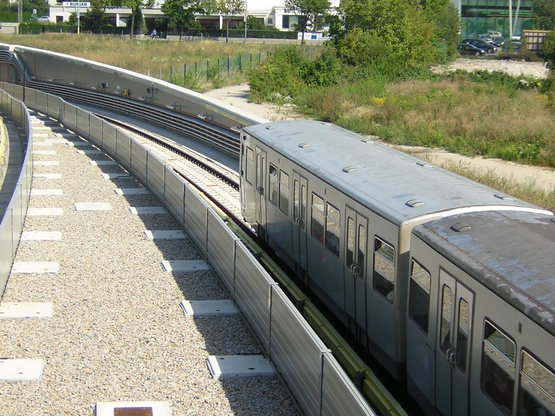 U1 8