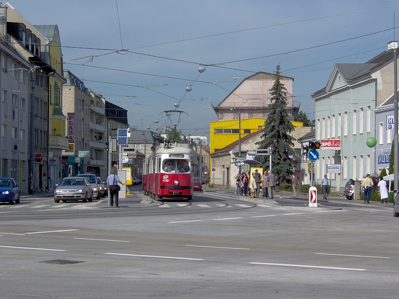 Kagran & Kagraner Platz 3