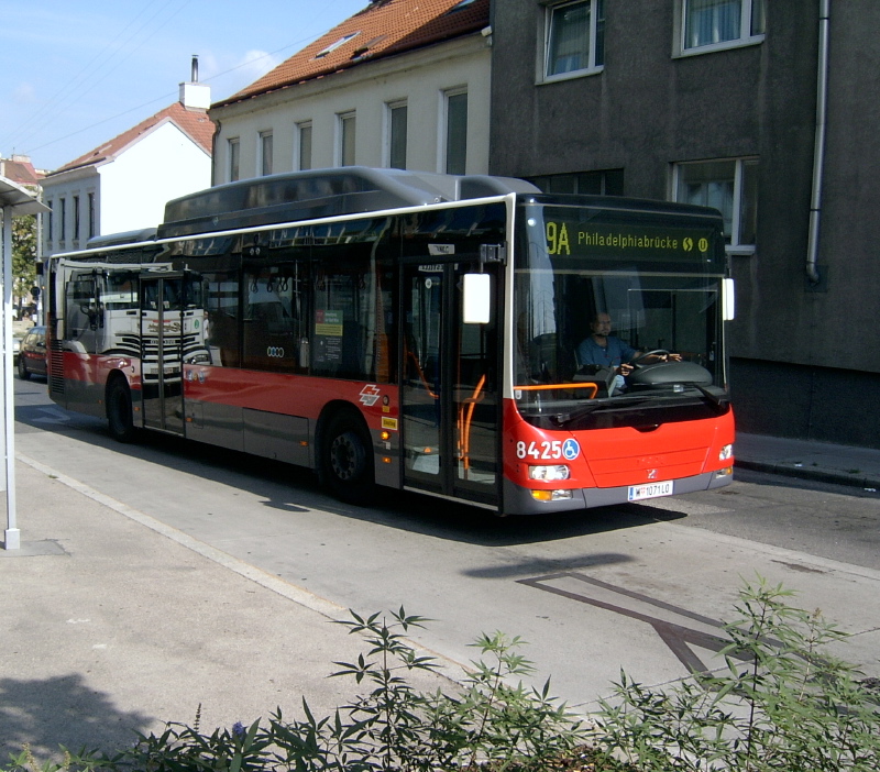 9A 8425