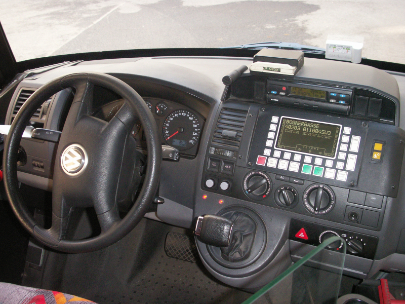 Kutsenits KB235 8361