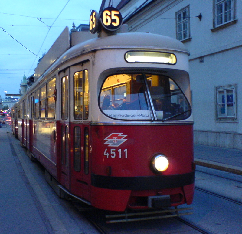 65 4511 1211
