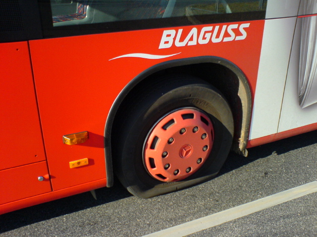BLAGUSS Reifenschaden am GrünenBerg 2