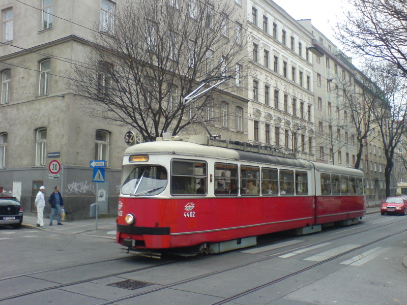 62 4402