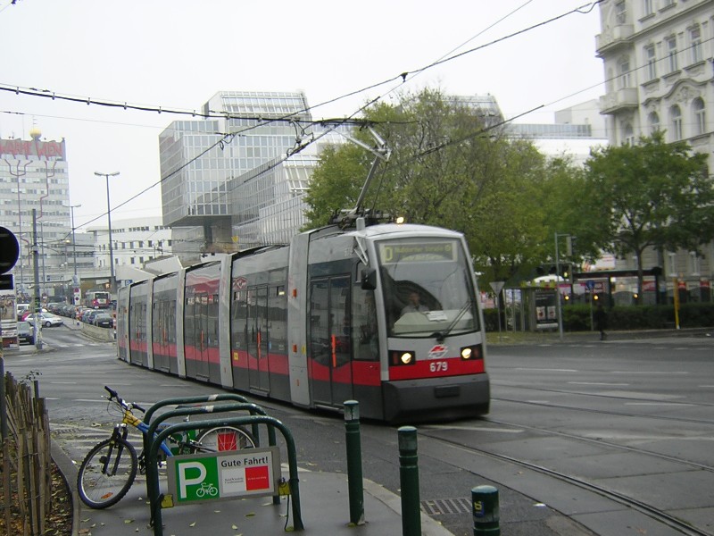 Kurzführung Linie D-B 679