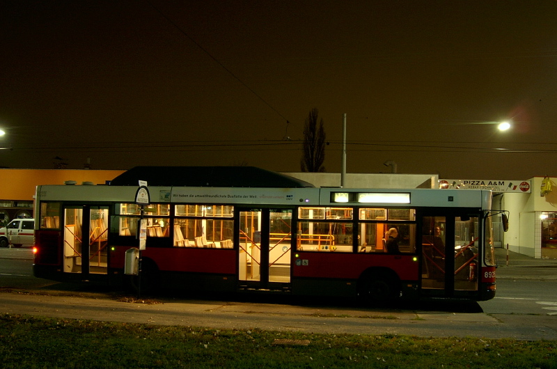 NightLine N20 8925 3
