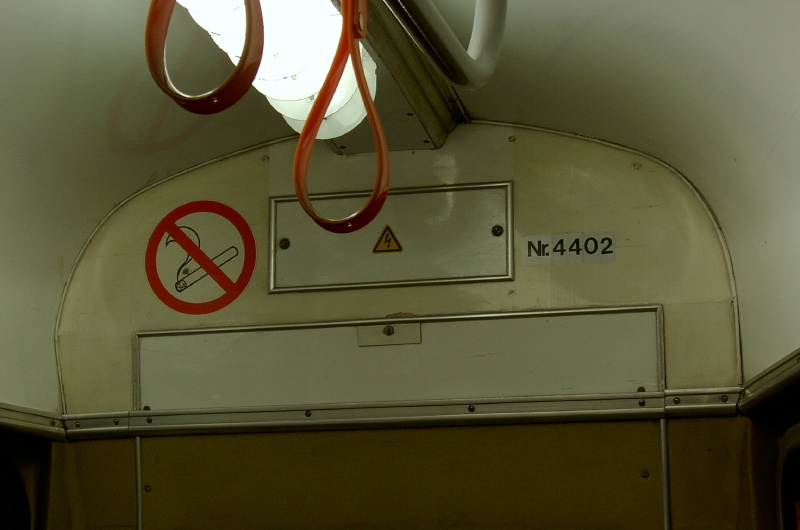 E 4402 Interieur 02