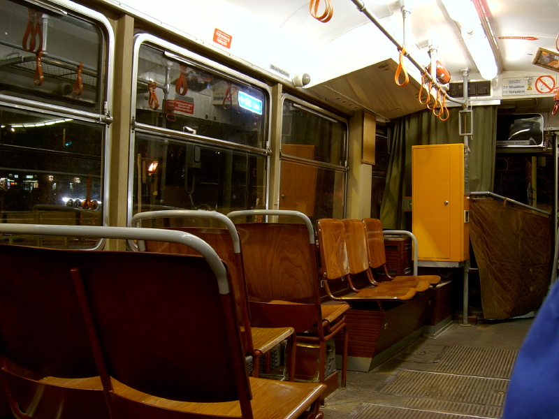 E 4402 Interieur 09