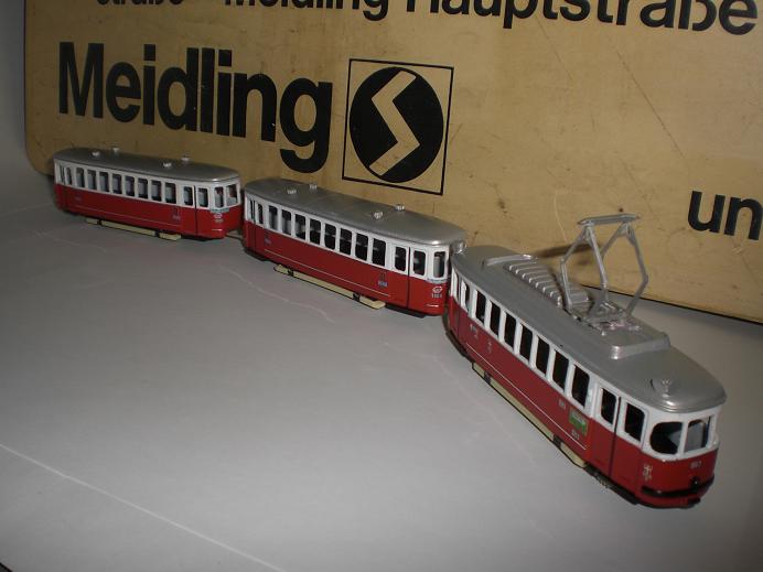L4 563 l 1900 l3 1866 fertig (3-Wagenzug)