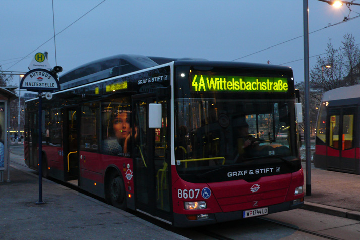 4A 8607