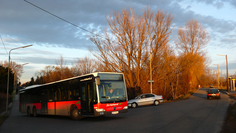 92A R9504