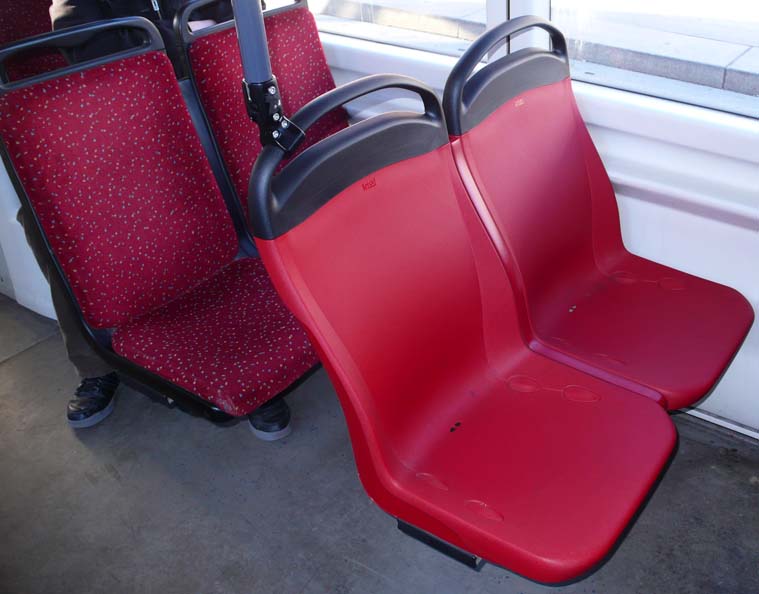 O-Wagen 10 zwei 'Kiel' Sitze in einem ULF
