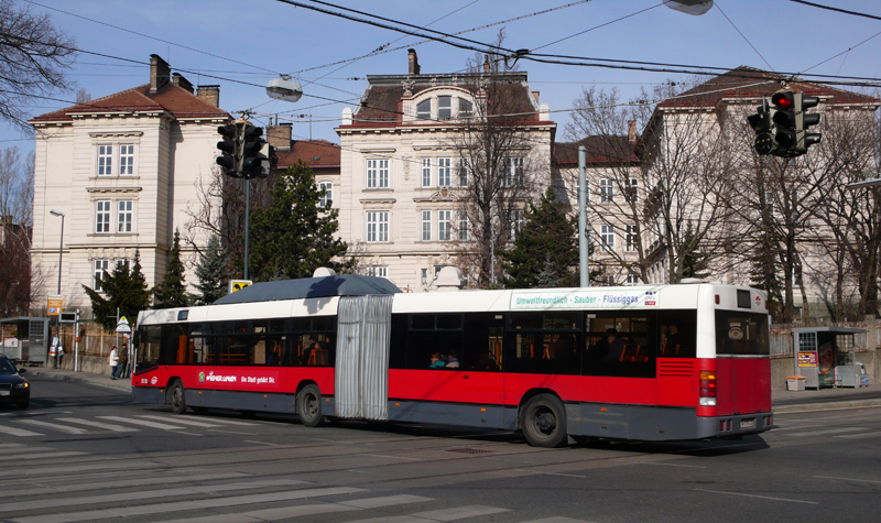 10A 8118