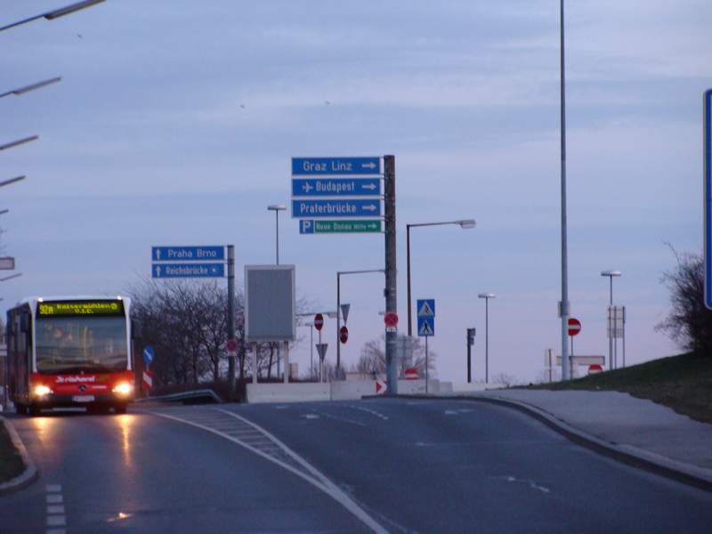 92A_Harrachgasse2_170208